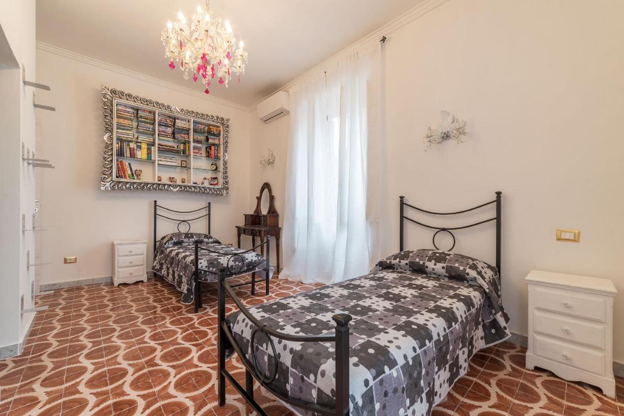 Piramide & Testaccio Design Flat Рим Екстер'єр фото